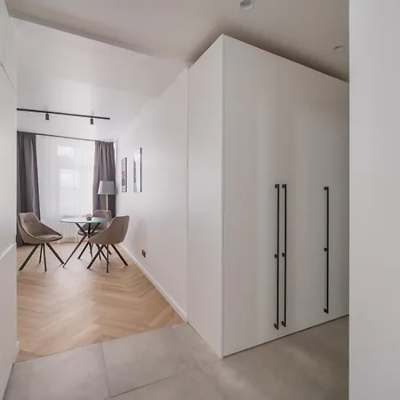 アパート Mucenieku Street 1-bedroom Stylish リガ