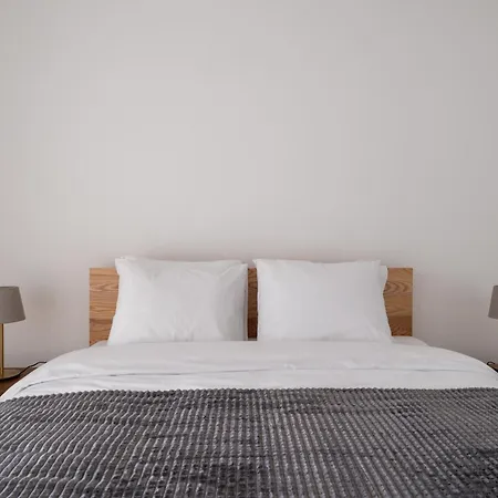 Διαμέρισμα Mucenieku Street 1-bedroom Stylish